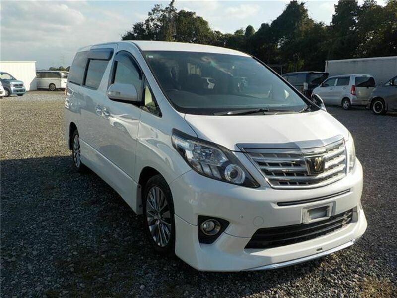 TOYOTA　ALPHARD