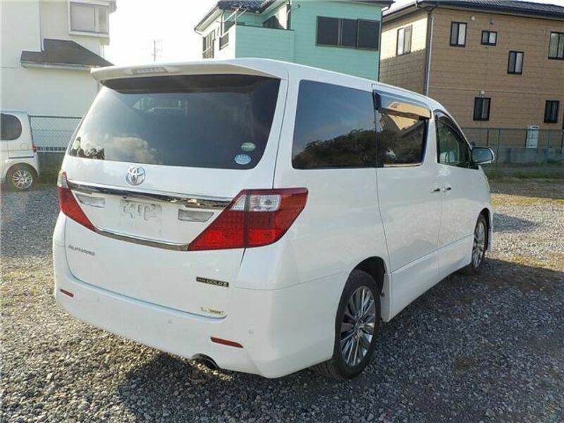 ALPHARD-9