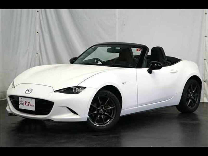 MAZDA　ROADSTER