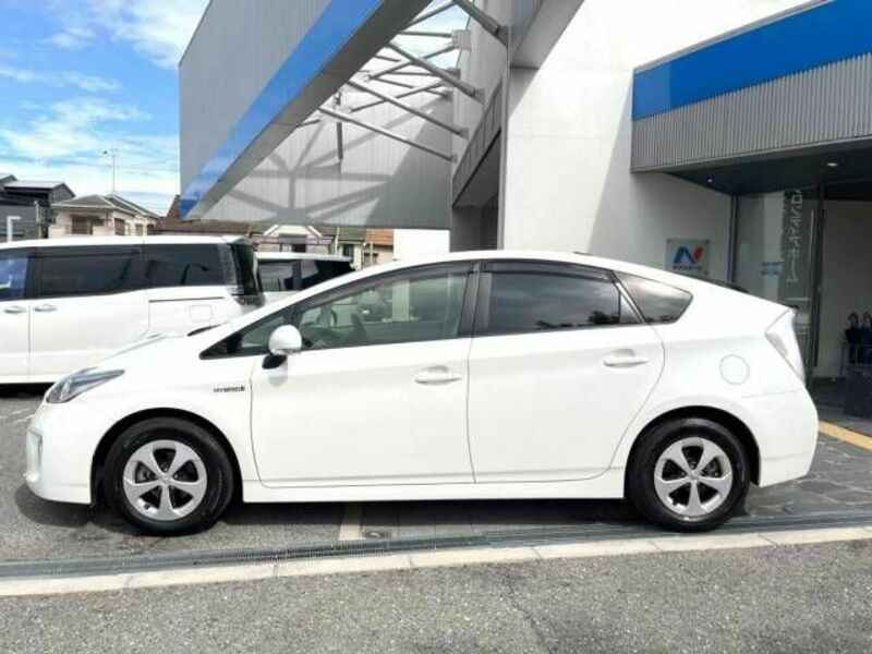 PRIUS-19