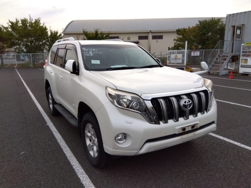 LAND CRUISER PRADO-37