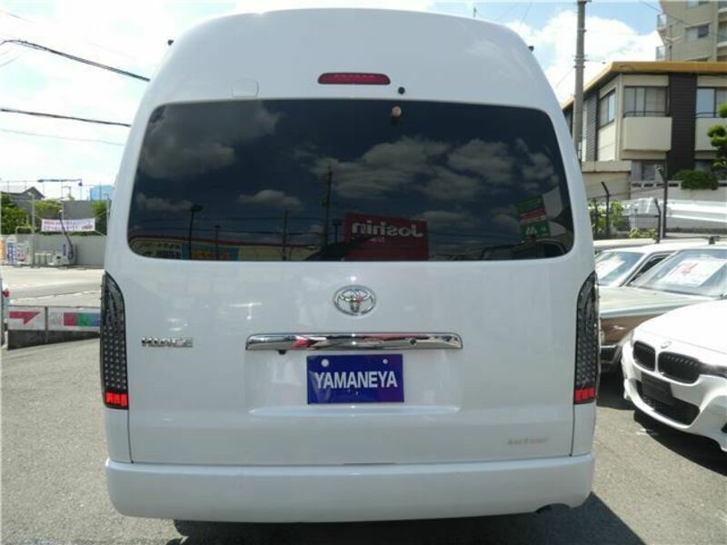 HIACE VAN-6