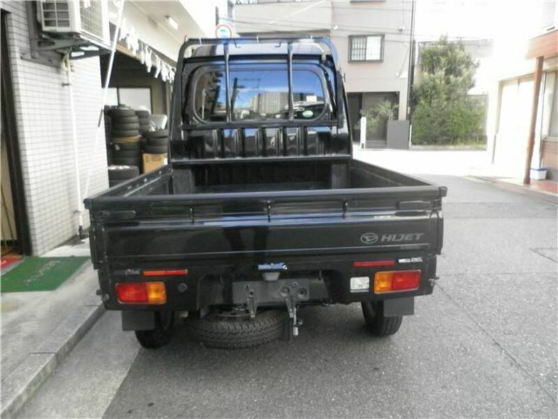 HIJET TRUCK-1