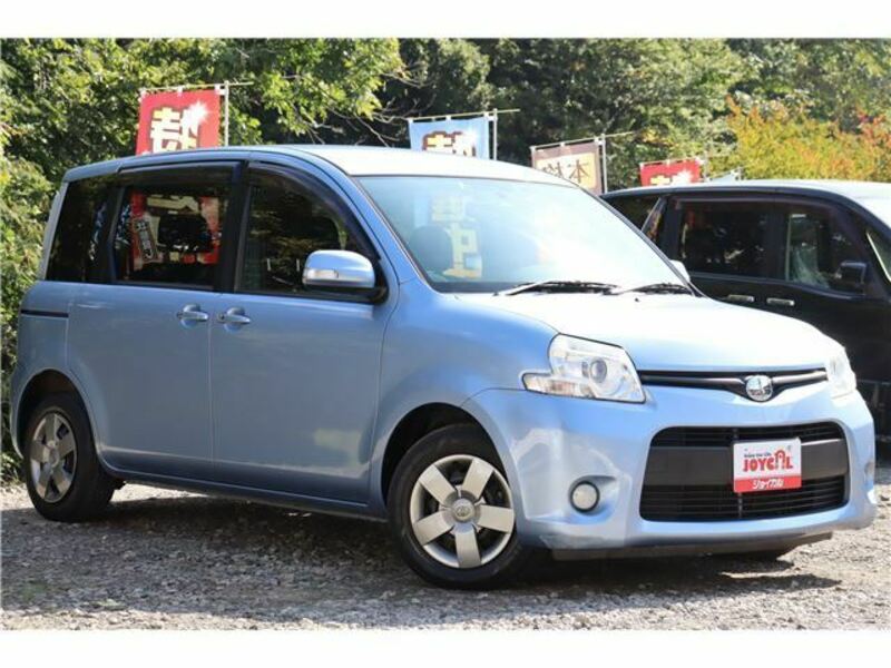 TOYOTA　SIENTA