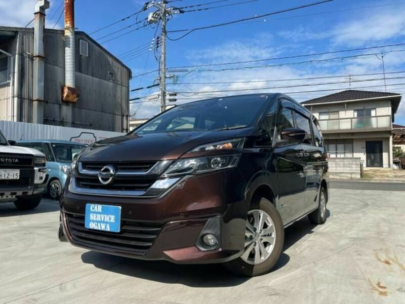 NISSAN　SERENA