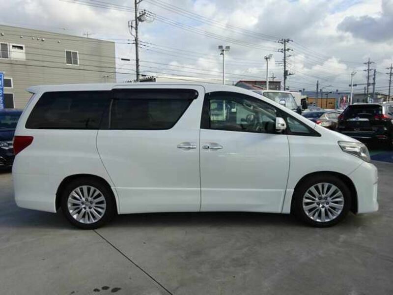 ALPHARD-9