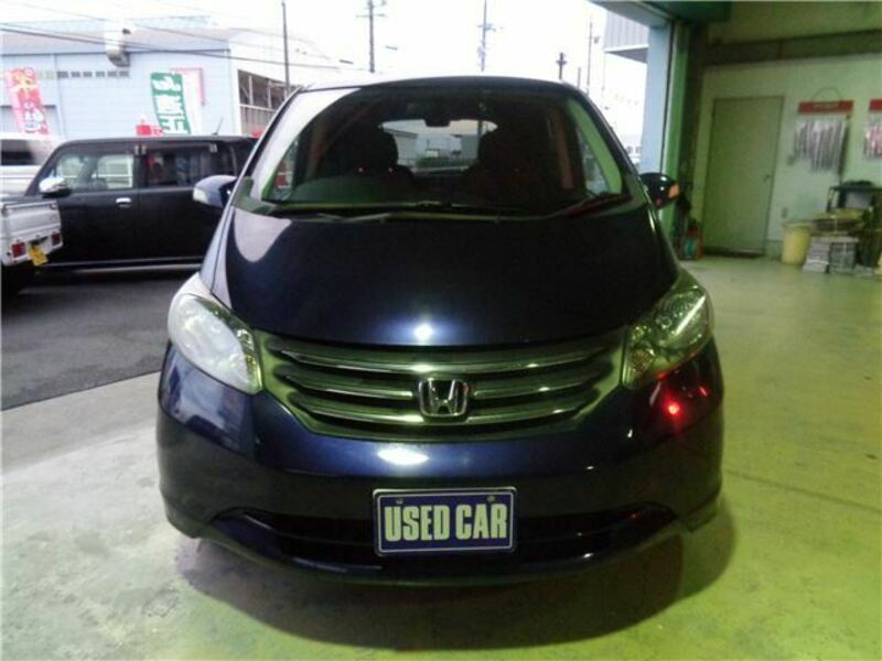 HONDA　FREED