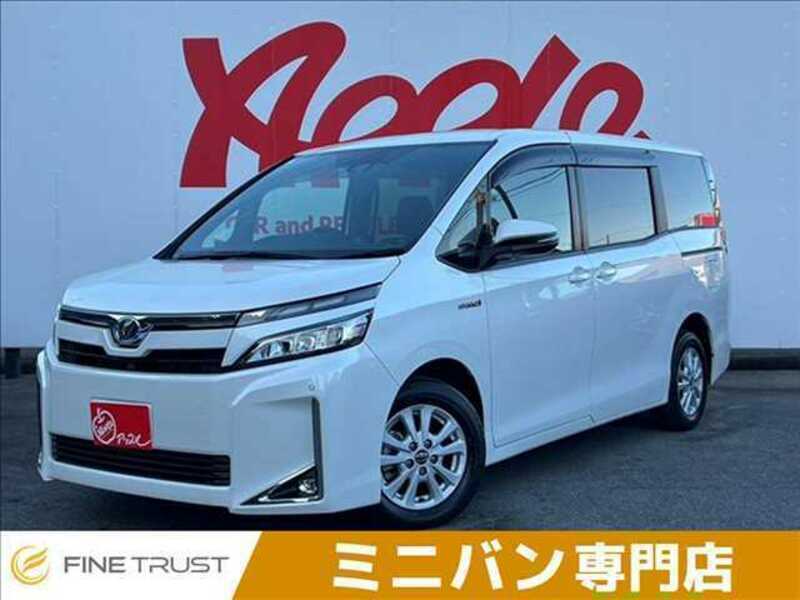 TOYOTA　VOXY