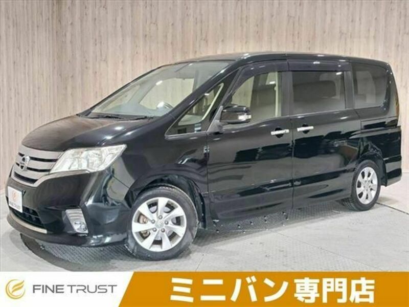 NISSAN　SERENA