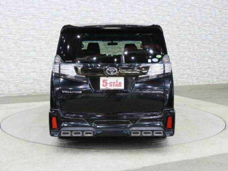 VELLFIRE-13