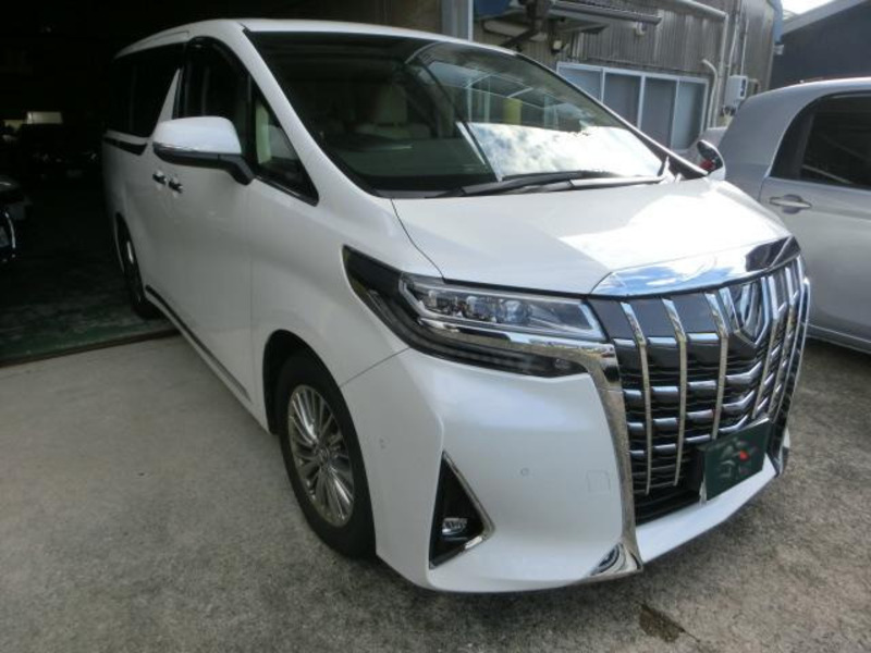 TOYOTA　ALPHARD