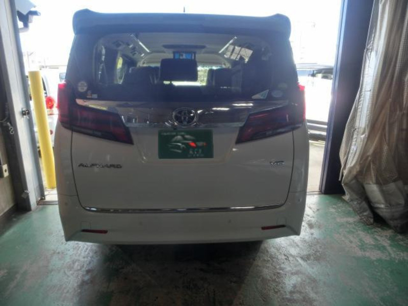 ALPHARD-16