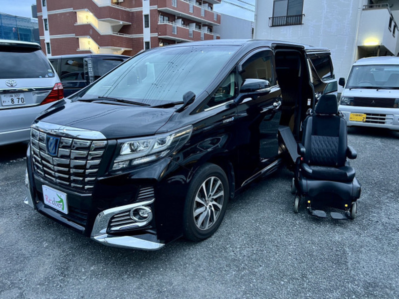 TOYOTA　ALPHARD