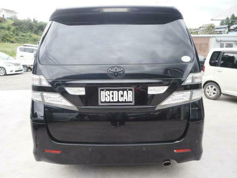 VELLFIRE-4