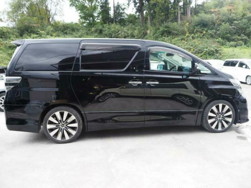 VELLFIRE-2