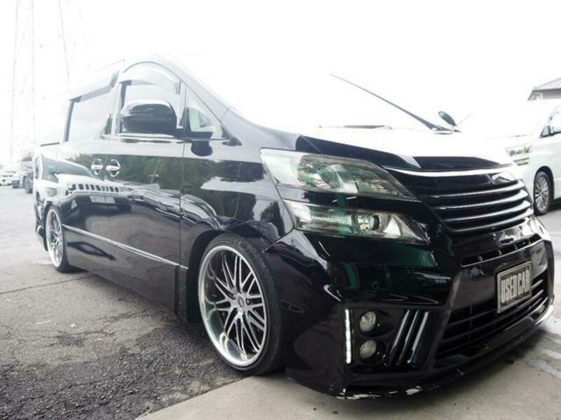 VELLFIRE-1