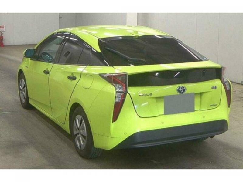 PRIUS-1