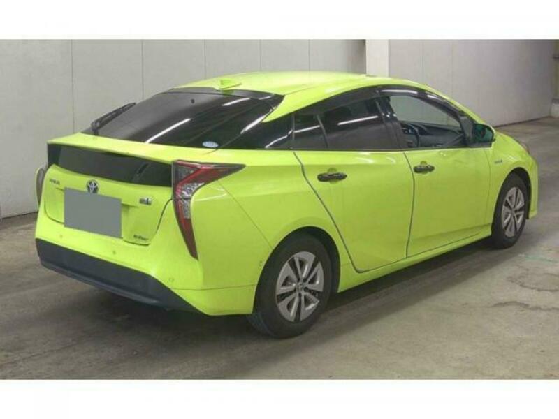 PRIUS-3