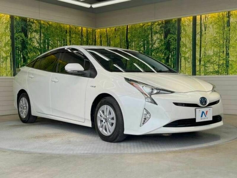 PRIUS-16