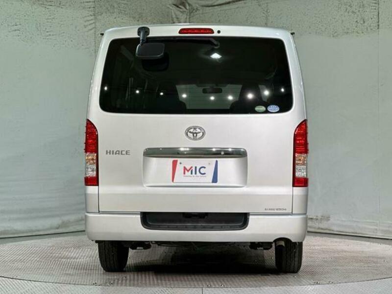 HIACE VAN-16