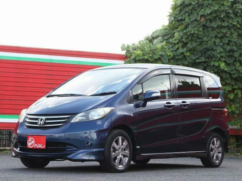 HONDA　FREED