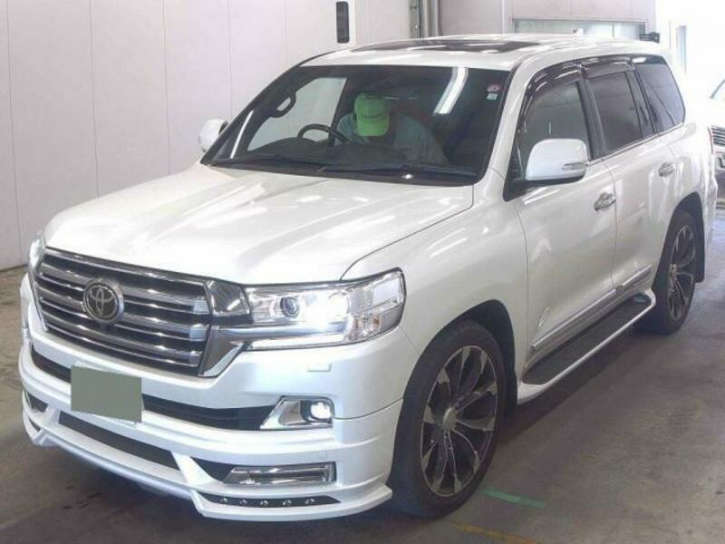 TOYOTA　LAND CRUISER