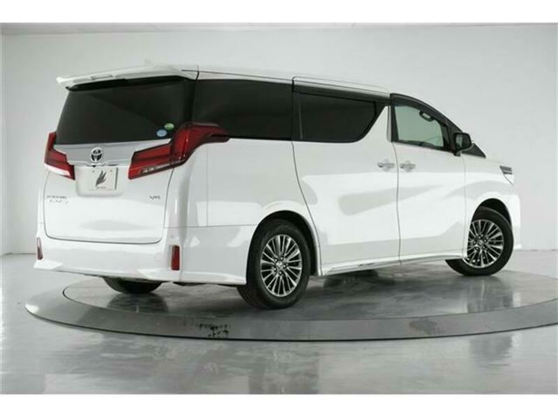 ALPHARD-1