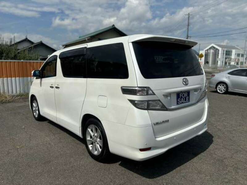 VELLFIRE-4