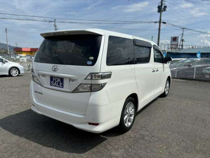 VELLFIRE-3