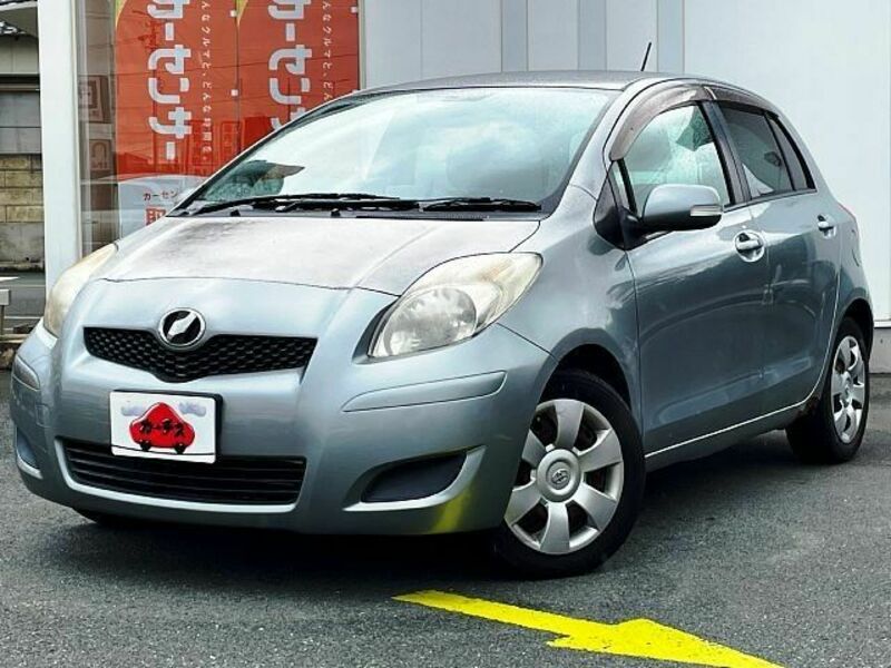 TOYOTA　VITZ