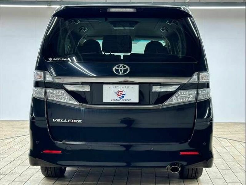 VELLFIRE-18