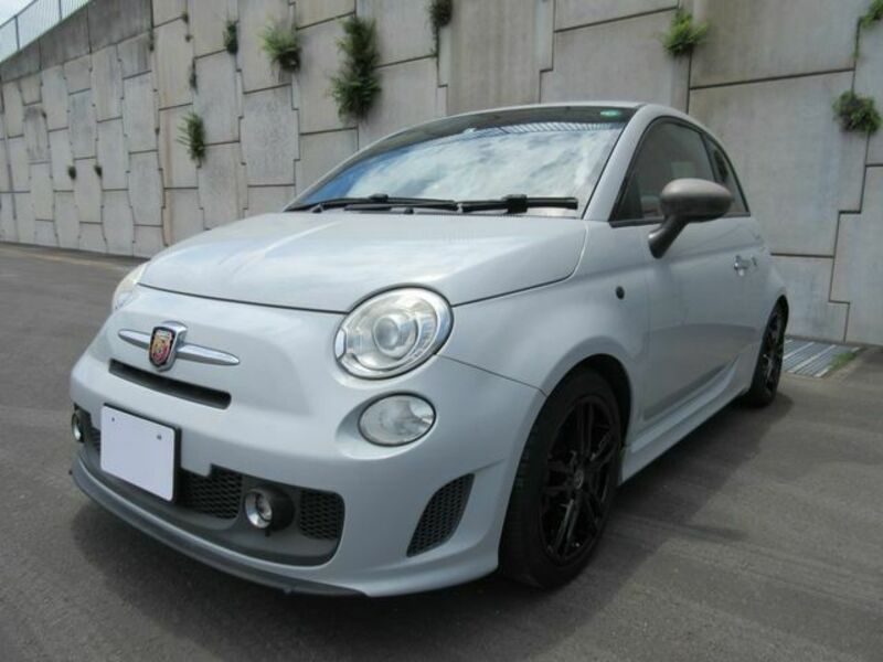 FIAT　ABARTH 500