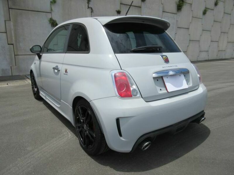 ABARTH 500-2