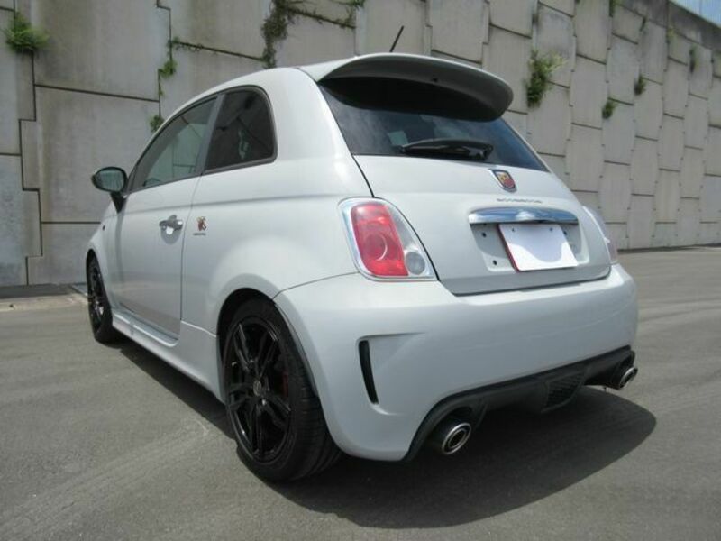 ABARTH 500-16