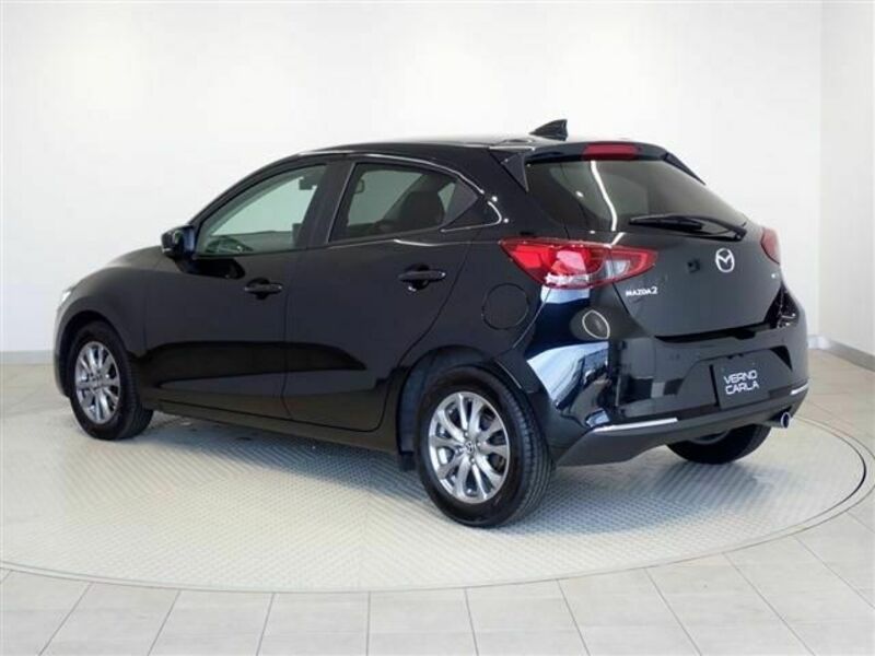 MAZDA2-7