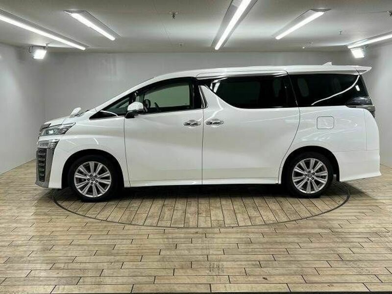 VELLFIRE-14