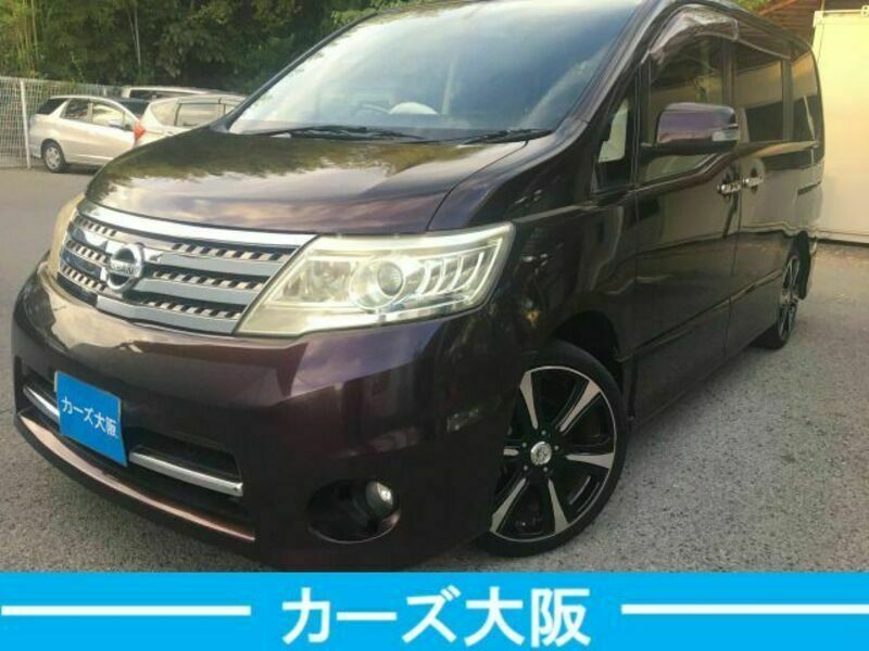 NISSAN　SERENA