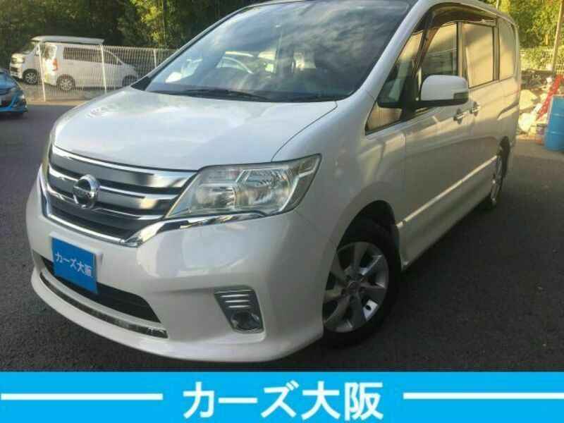 NISSAN　SERENA