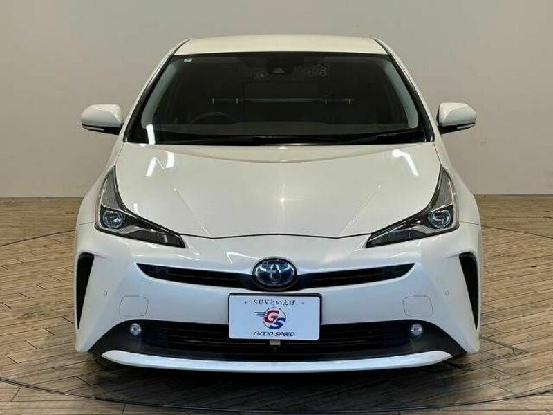 PRIUS-11