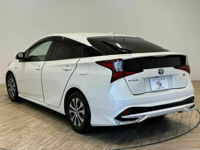 PRIUS-14