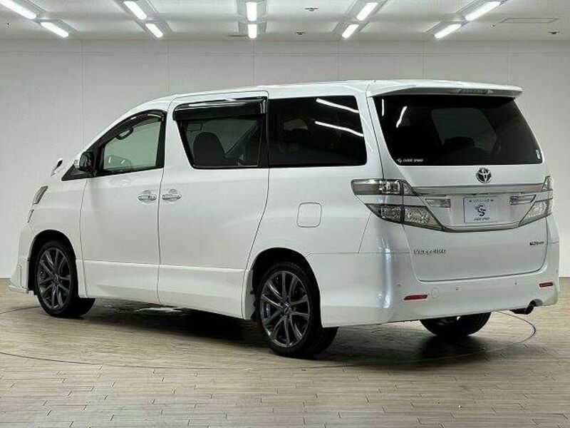 VELLFIRE-16