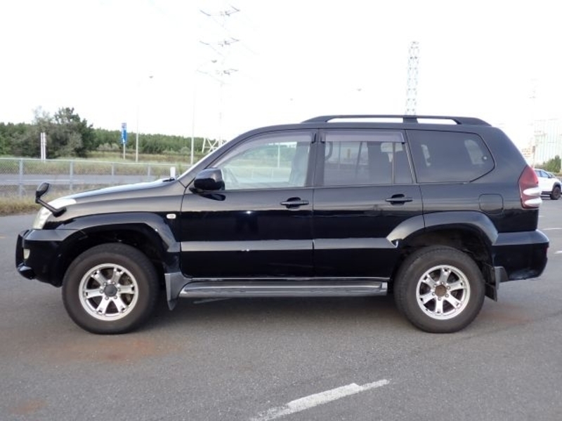 LAND CRUISER PRADO-1