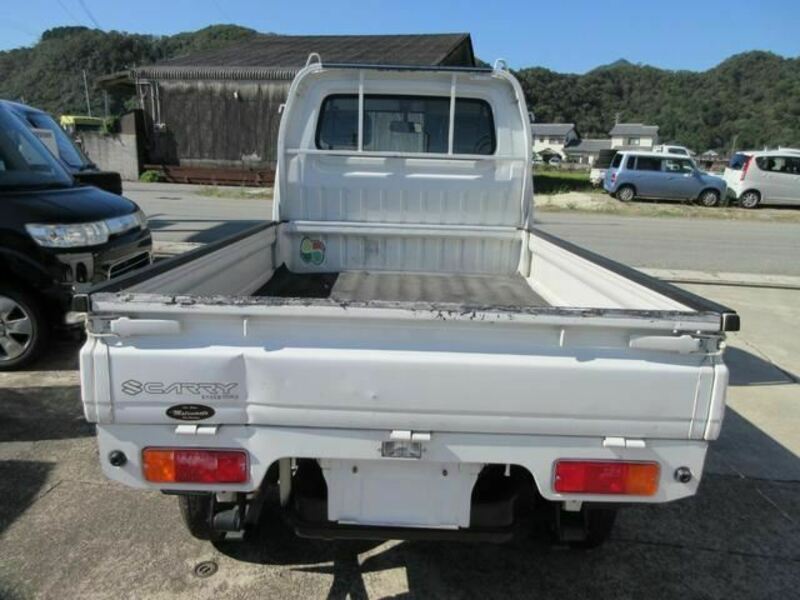 CARRY TRUCK