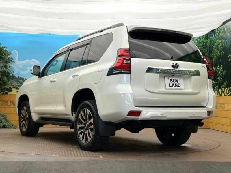 LAND CRUISER PRADO-18