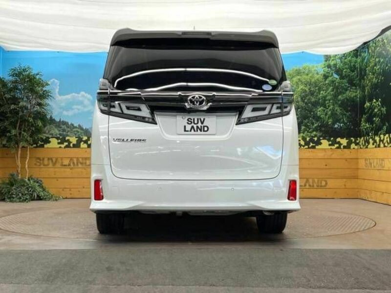 VELLFIRE-16