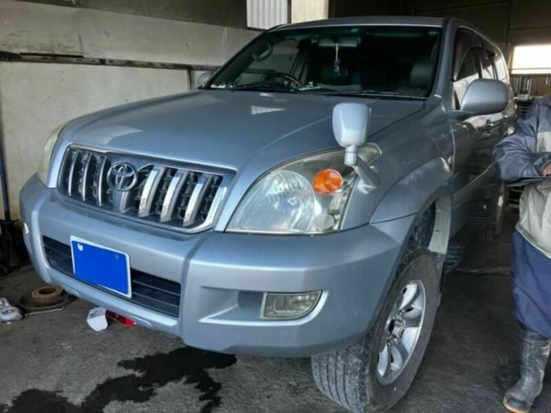 LAND CRUISER PRADO-1