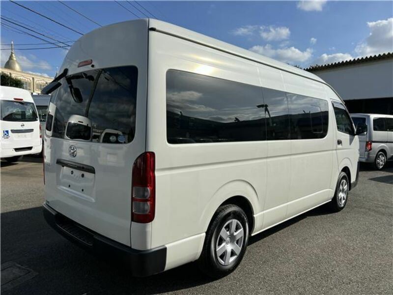 HIACE-4