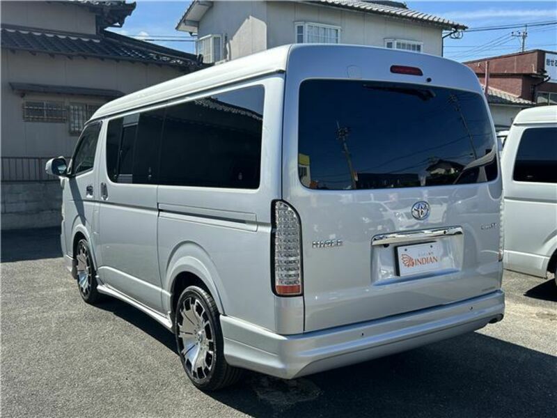 HIACE-4