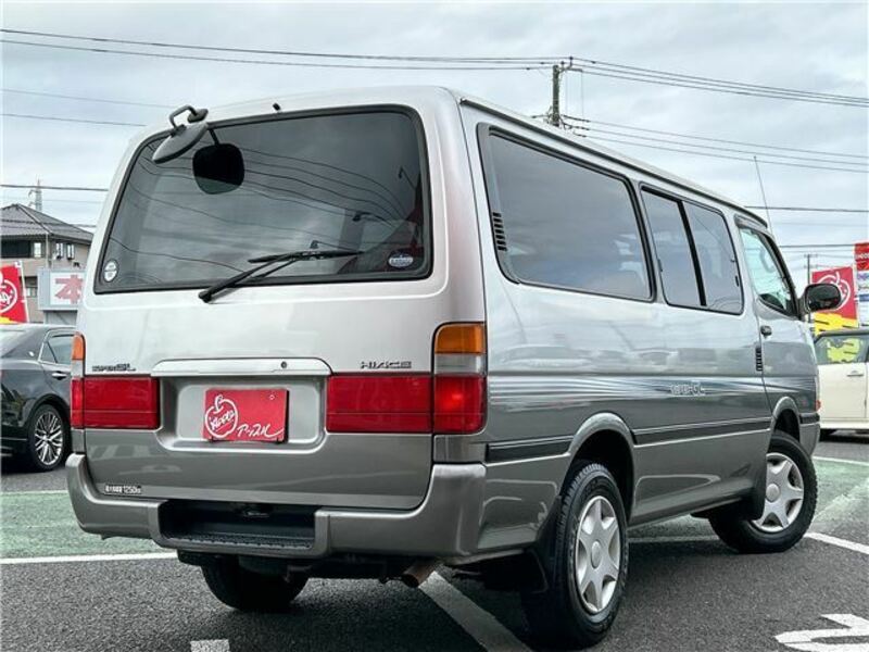 HIACE VAN-1