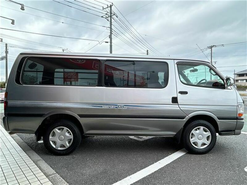 HIACE VAN-3